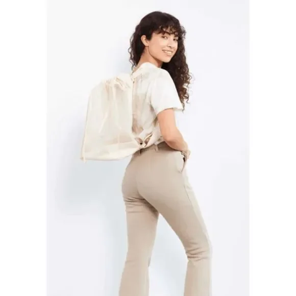 NWT BEIS The High-brid Mesh Backpack in Beige - Picture 3 of 13